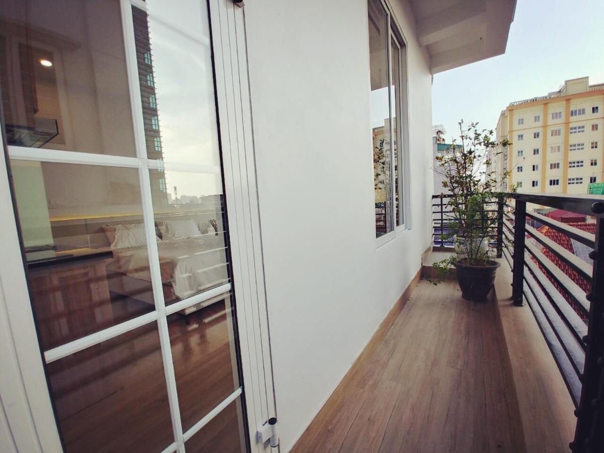 האנוי Lyn House - Service Apartment Hoang Quoc Viet מראה חיצוני תמונה