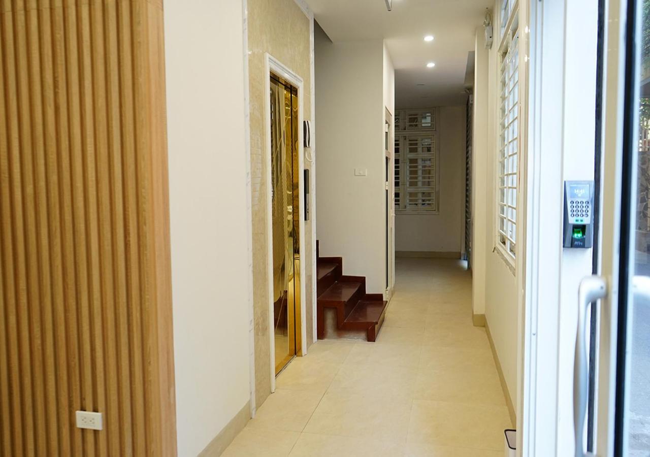 האנוי Lyn House - Service Apartment Hoang Quoc Viet מראה חיצוני תמונה
