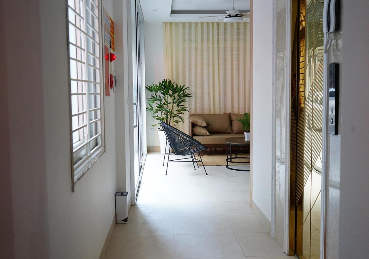 האנוי Lyn House - Service Apartment Hoang Quoc Viet מראה חיצוני תמונה