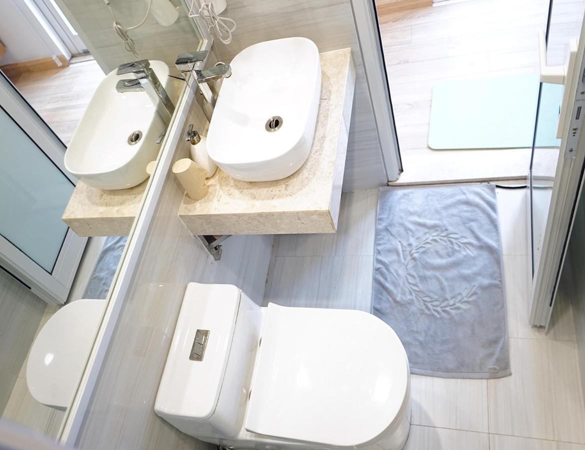 האנוי Lyn House - Service Apartment Hoang Quoc Viet מראה חיצוני תמונה