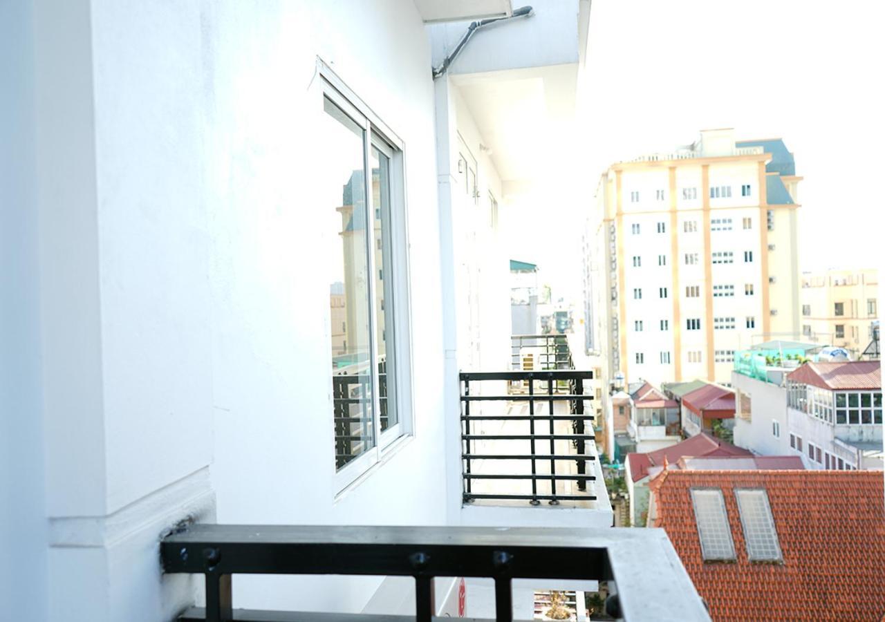 האנוי Lyn House - Service Apartment Hoang Quoc Viet מראה חיצוני תמונה