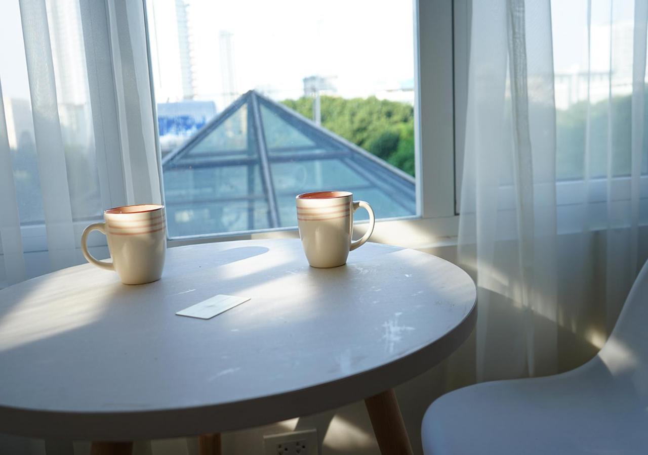 האנוי Lyn House - Service Apartment Hoang Quoc Viet מראה חיצוני תמונה