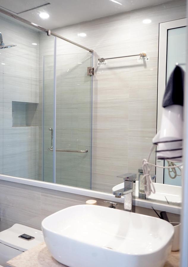 האנוי Lyn House - Service Apartment Hoang Quoc Viet מראה חיצוני תמונה